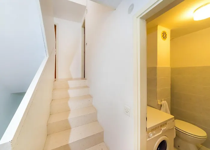 Heritage Cvita بيت للعطل